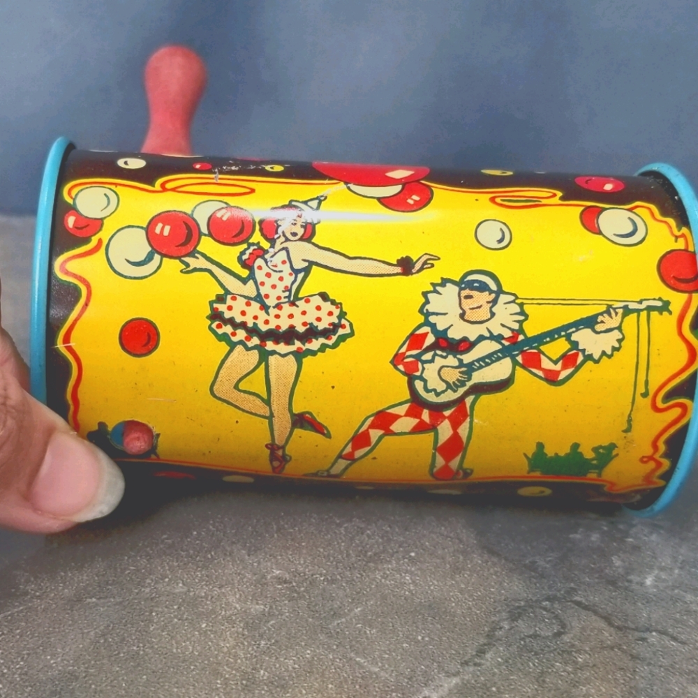 Circus Fun Noise Maker! Vintage 1930's Kirchhof Ne